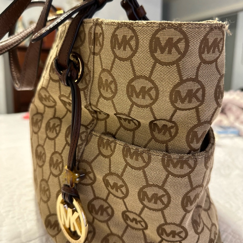 Michael Kors Tote